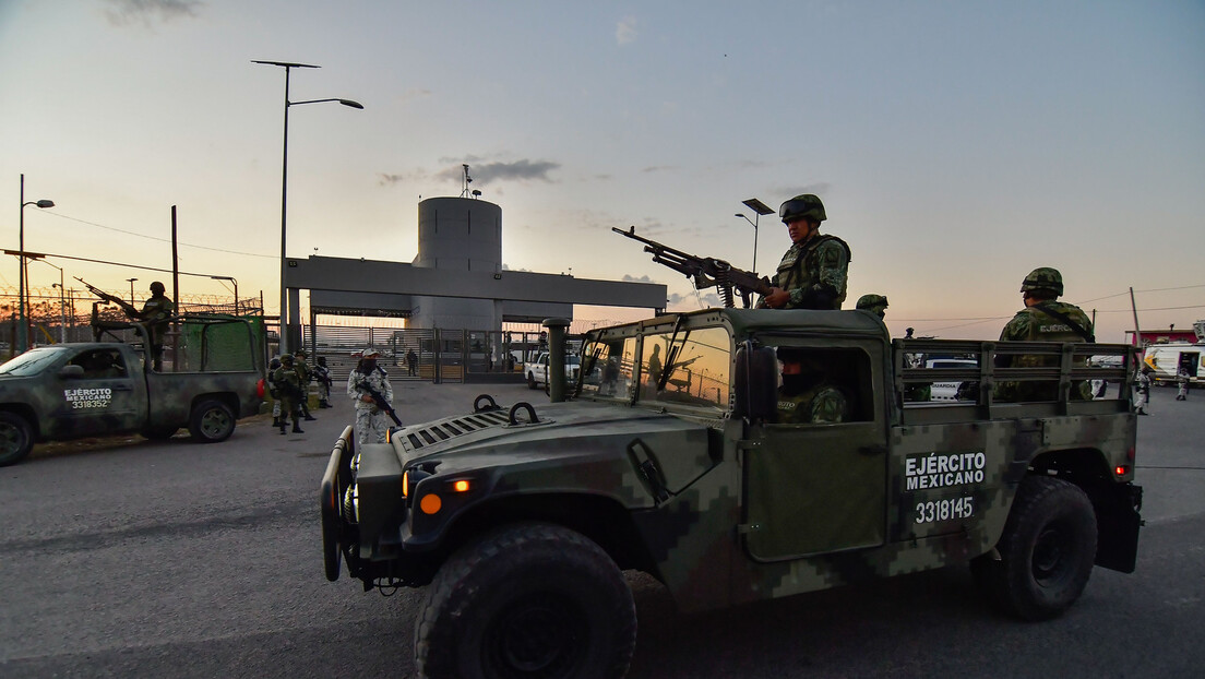 Хаос на улицама Мексика: Војска против картела Ел Чаповог наследника