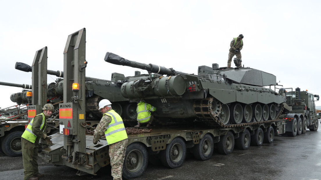 Сунак: Британија ће послати Украјини тенкове "челенџер"