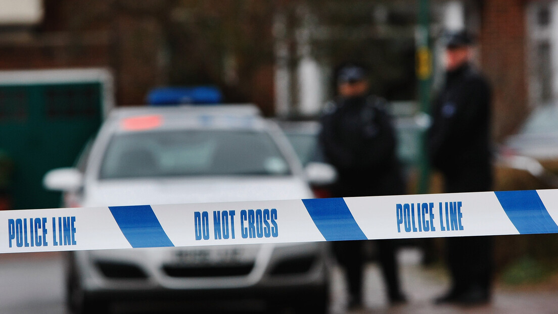 Пуцњава испред цркве у Лондону, седмогодишња девојчица тешко рањена