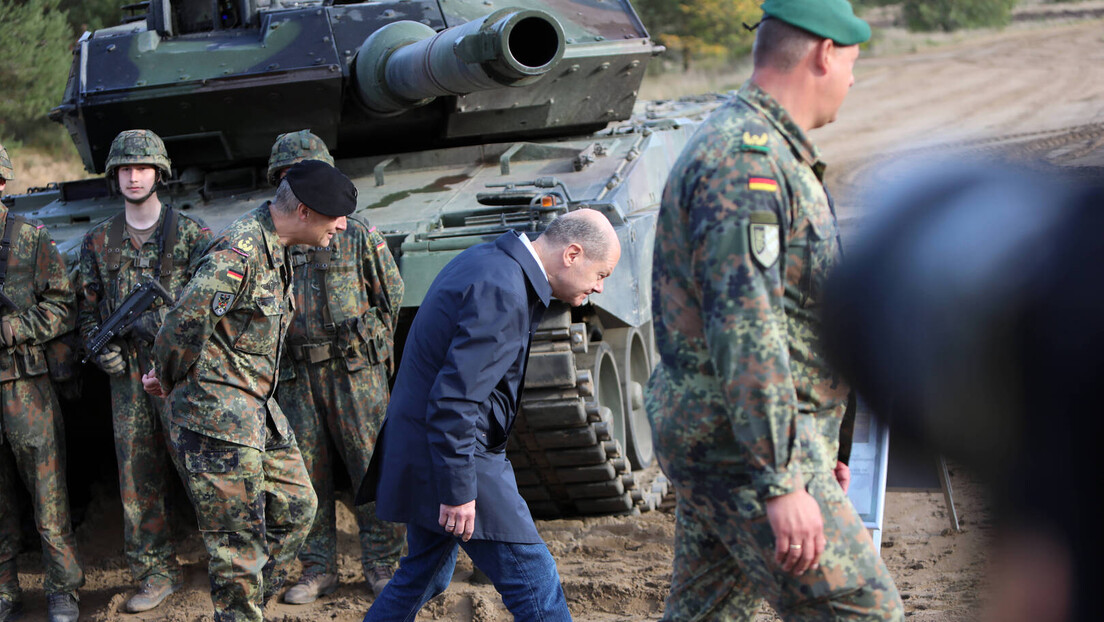 САД и Пољска гурају Немачку у "тенковски рат": Не желе да гледају "леопарде" да горе на бојном пољу