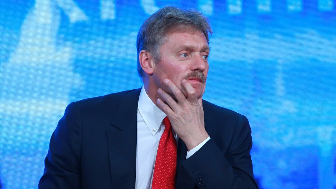 Peskov: Zelenski ne može da stane na crtu Putinu