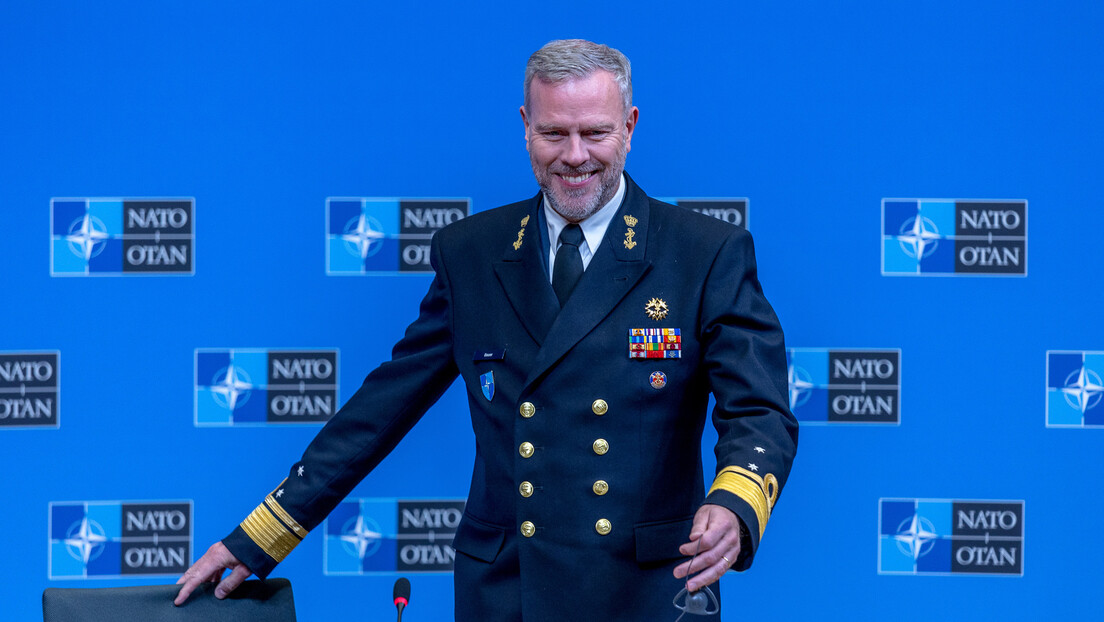 НАТО адмирал: Спремни смо за сукоб са Русијом (ВИДЕО); Руска дума: Увлачите свет у нуклеарни колапс