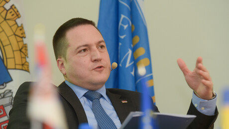 Ружић: Бахати Курти је слон у стакларској радњи