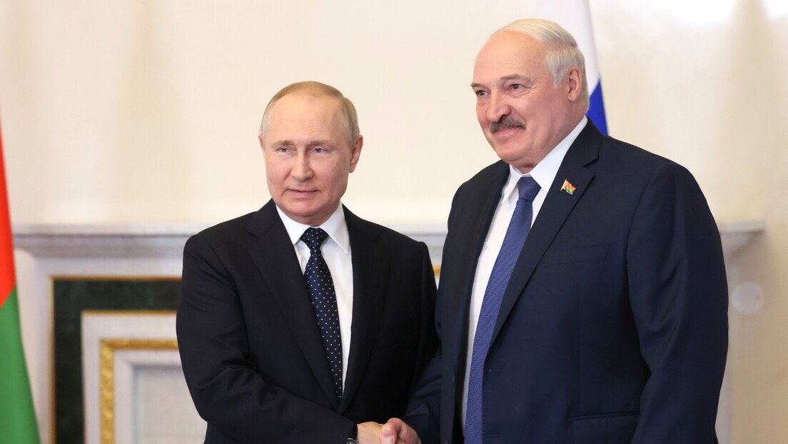 Путин и Лукашенко разговарали телефоном