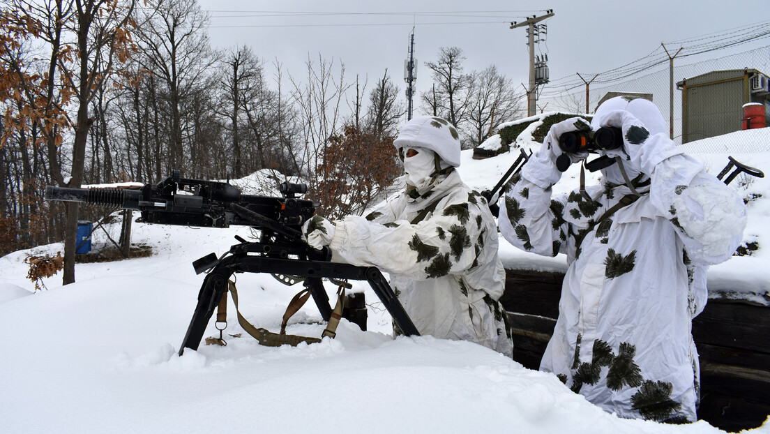 Vojska na obuci u Kopnenoj zoni bezbednosti (FOTO)