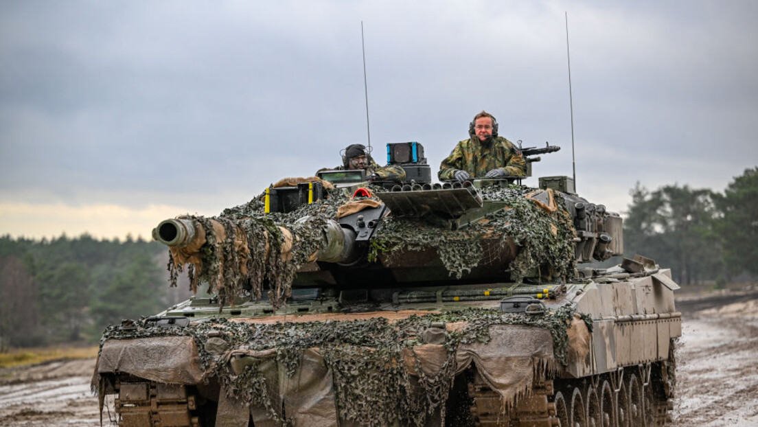 "Волстрит џорнал": Неочекивани мањак, тенкови не стижу у Украјину упркос обећањима савезника