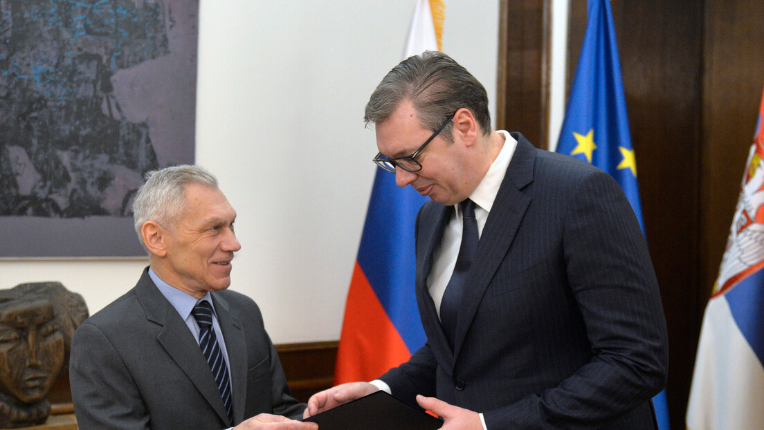 Putin čestitao Vučiću: Podržavamo vaše napore usmerene na zaštitu teritorijalnog integriteta