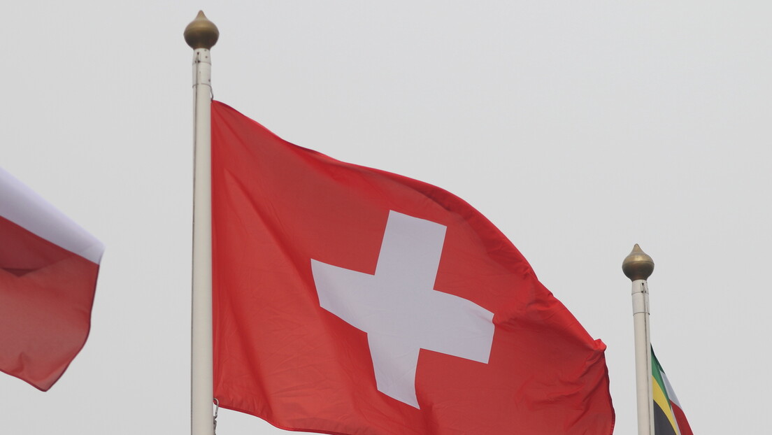 Швајцарска признала: Немамо основа да заплењену руску имовину дамо Кијеву