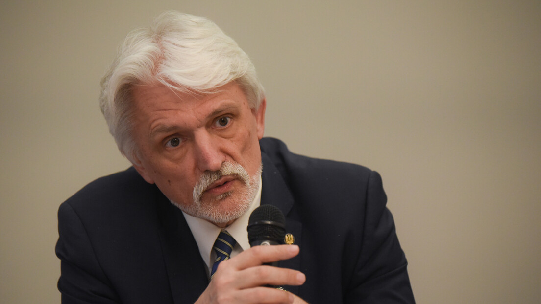 Украјински амбасадор би да уређује медијски простор у Србији, смета му РТ