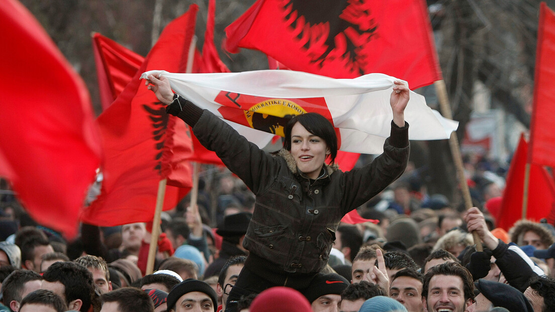 Провокација: Албанци обележили годишњицу "косовске независности" усред Београда