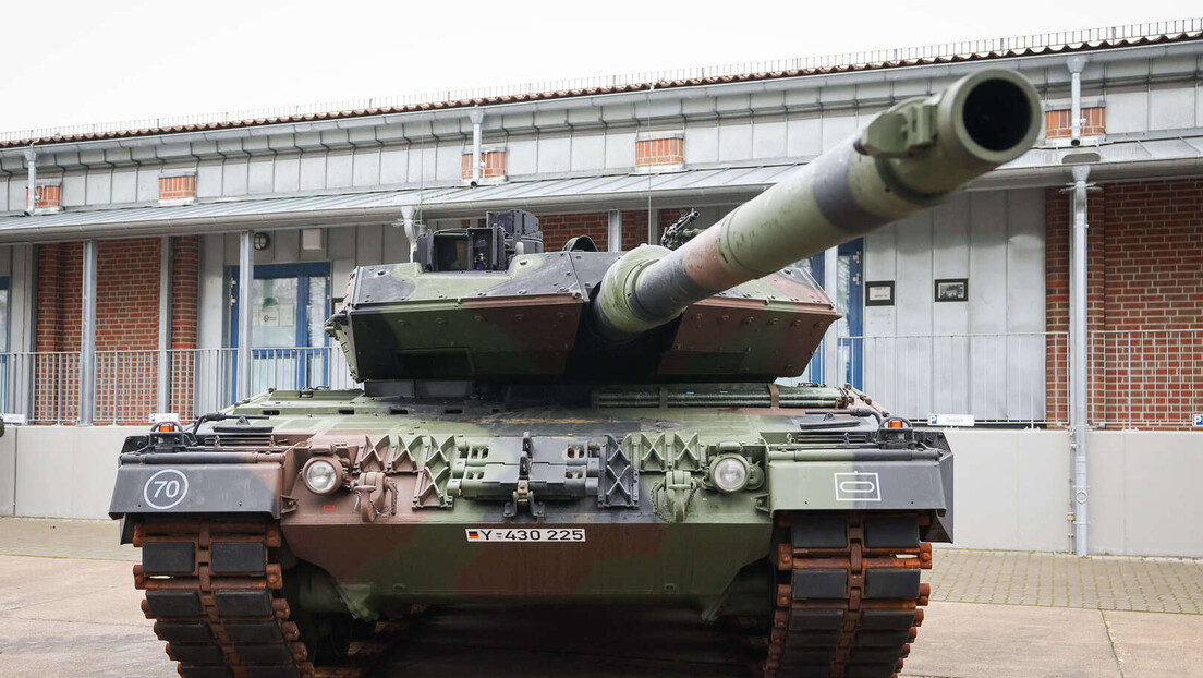 "Blumberg": Poljska danas šalje prve tenkove "leopard 2" Ukrajini