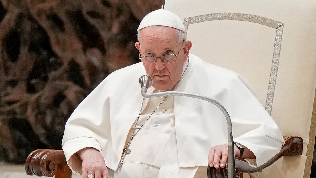 Ватикан под лупом због финансијских малверзација, папа тражио да се удвостручи број суђења