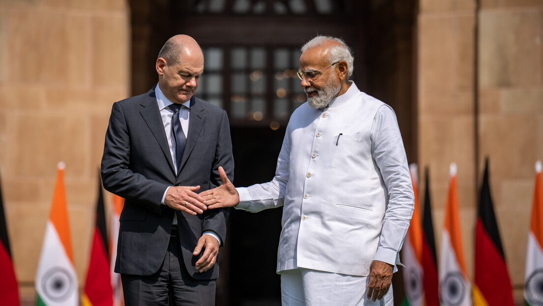 "Билд": Премијер Индије остаје уз Путина