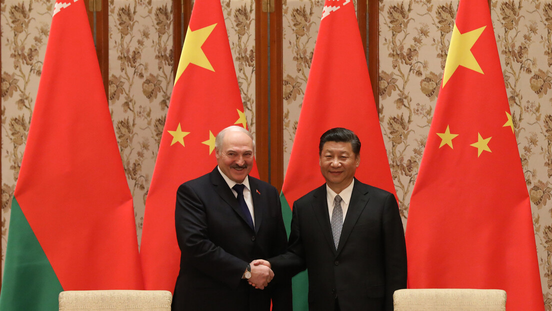 Лукашенко са Си Ђинпингом: Усвојена изјава о развоју стратешког партнерства (ВИДЕО)