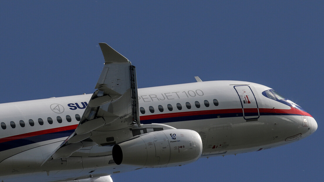 Uprkos oluji sankcija ruski avioni još lete