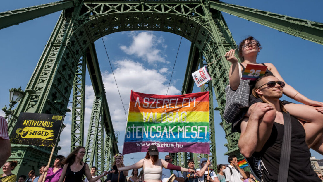 "Није нас брига што је свет полудео": Maђарска припрема још строжи закон против ЛГБТ пропаганде
