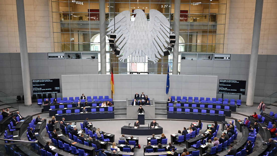 Немачки посланици: Лажна држава Косово пропала, Берлин да повуче признање