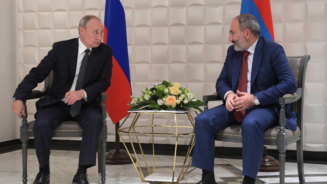 Путин и Пашињан о Нагорно-Карабаху: Спровести оно што је договорено