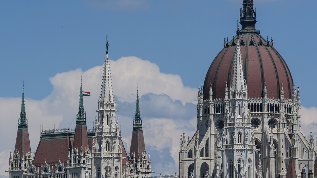 Амерички амбасадор на исповести у Вашингтону: Жали се на антиамеричке ставове Будимпеште