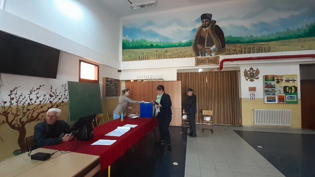 РТ Балкан на изборима у необичном селу код Подгорице: У Српској гласање под оком владике Данила