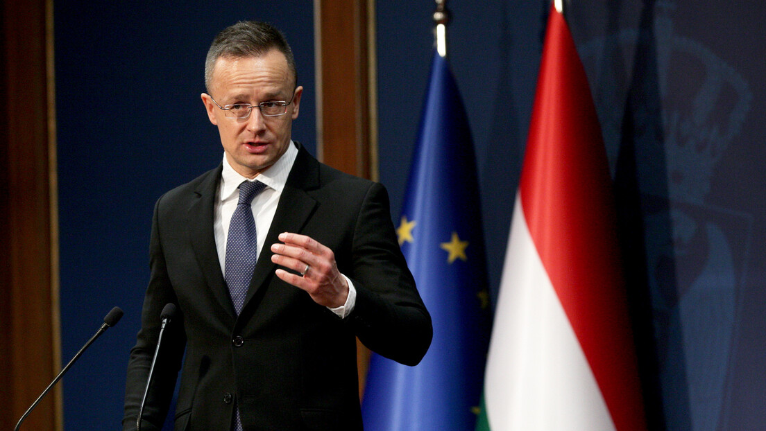 Сијарто: ЕУ интеграције Украјине зависе од поштовања права мађарске националне мањине