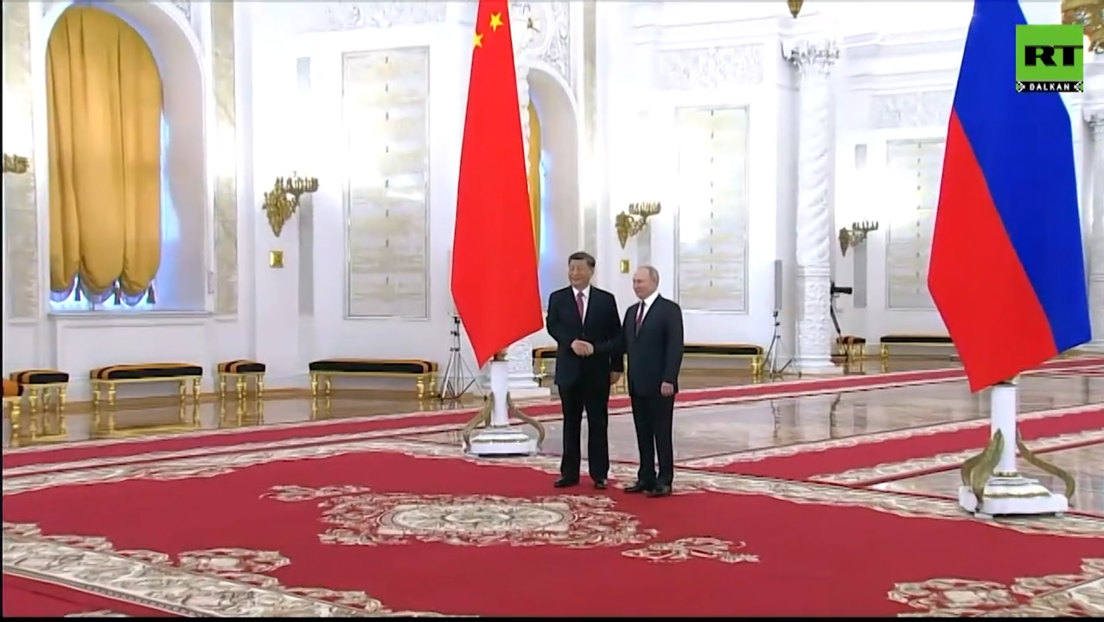 Кинески председник стигао на разговор са Путином, почели преговори