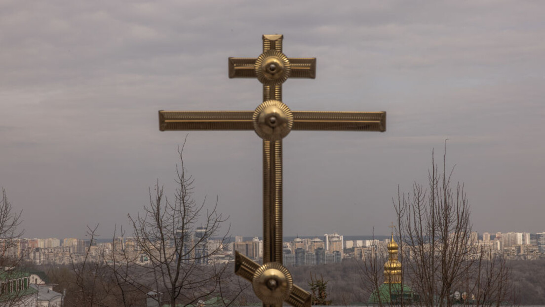 Медији: Присталице расколничке ПЦУ заузеле храм канонске УПЦ у Хмељницку