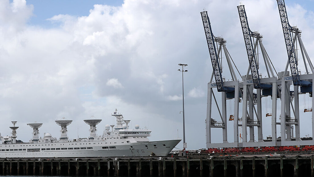 Паника на Западу због кинеског брода – пристао у луку у Јужној Африци
