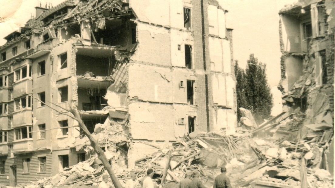 Шестоаприлско бомбардовање 1941: Један народ, један век, једна библиотека