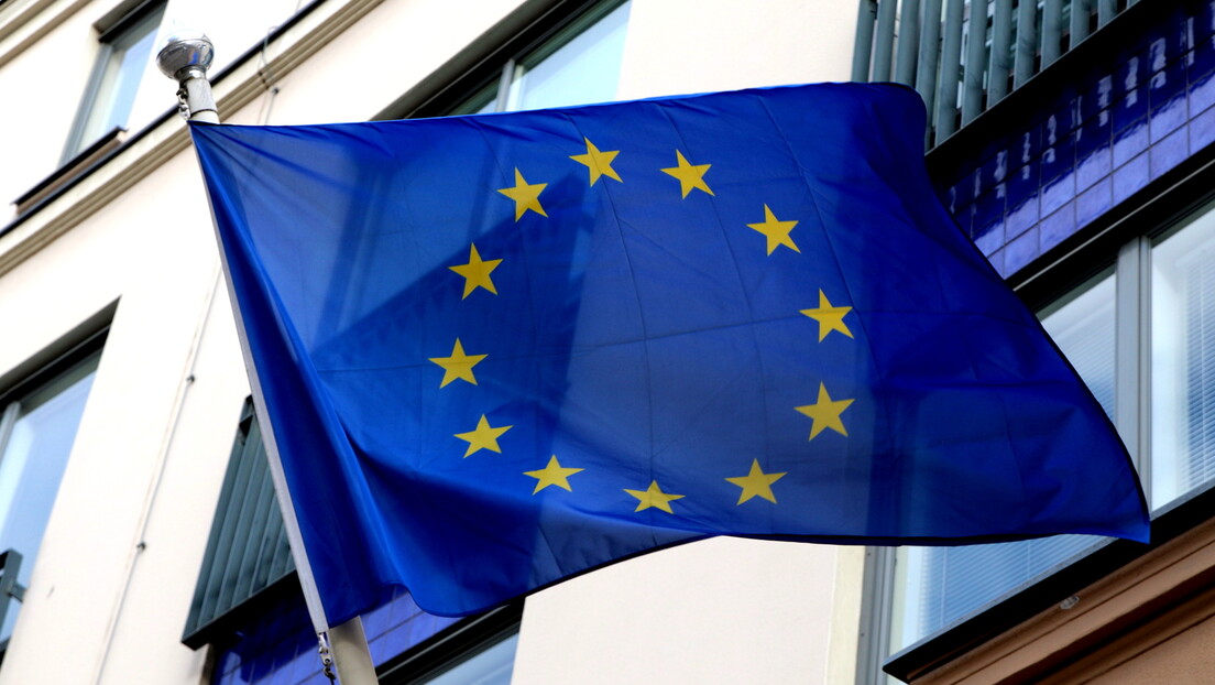 ЕУ очекује да ће Србија и "Косово" поштовати своје обавезе