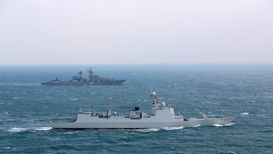 Тајпеј критикује Пекинг: Након војних вежби кинески ратни бродови и даље у водама око Тајвана