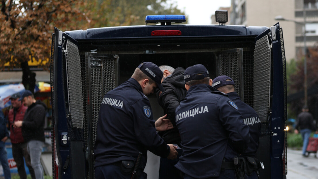 Велика акција МУП-а и БИА: Ухапшено више од 70 особа, заплењено оружје, злато и дрога (ФОТО)