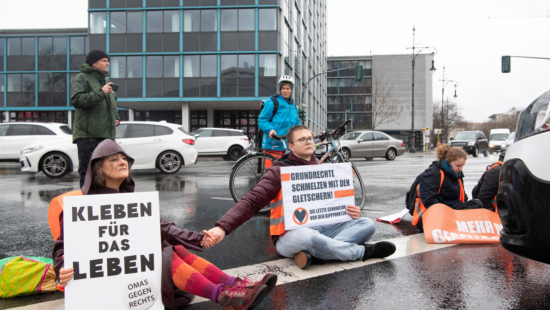 Радикални климатски активисти желе да паралишу Берлин на неодређено време