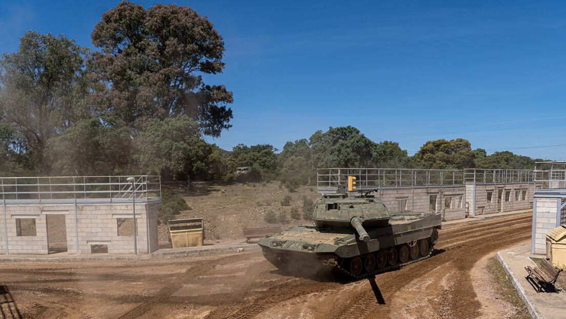 Шпанија послала Украјини шест тенкова "леопард 2А4"
