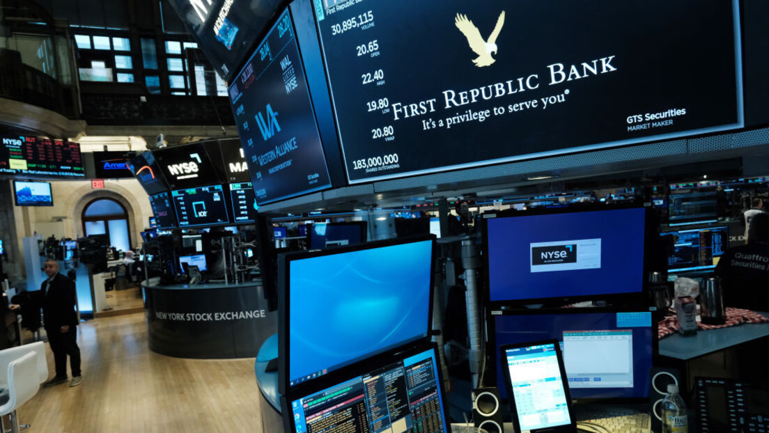 Криза се наставља: Стрмоглави пад акција "Прве републичке банке"