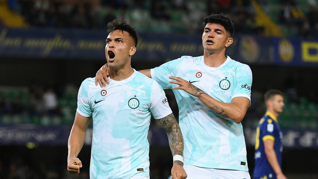 Интер са шест голова искористио киксеве Роме и Милана