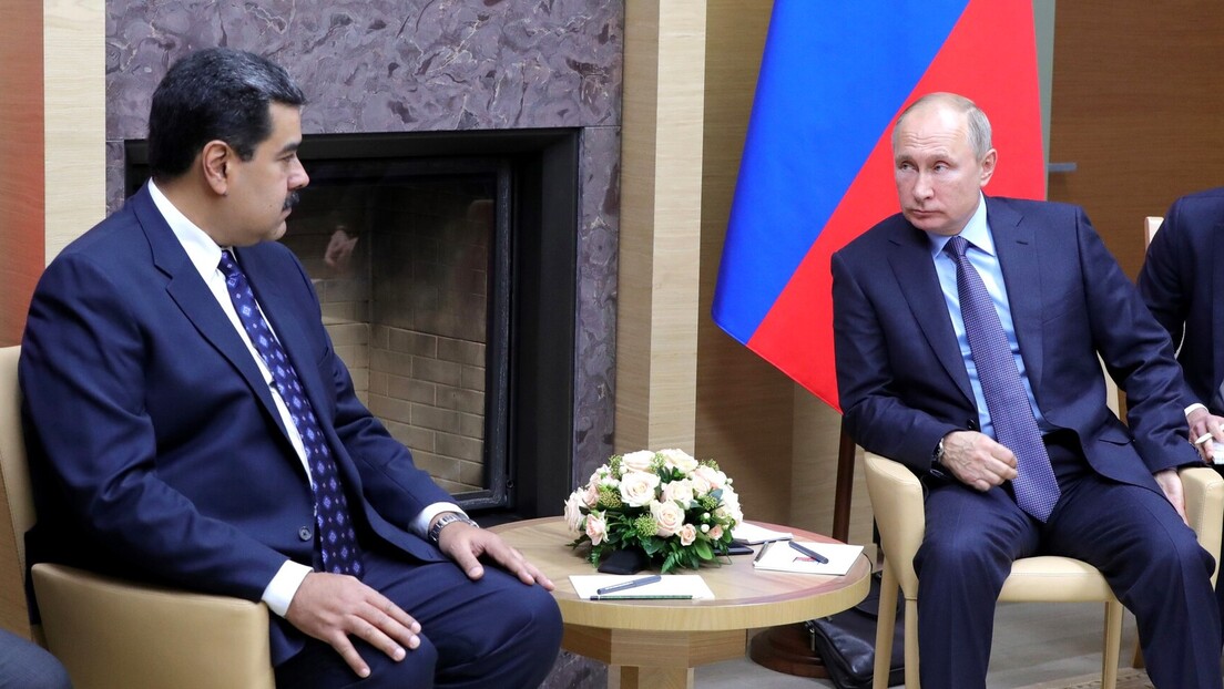 Путин разговарао са Мадуром: Председник Венецуеле осудио напад на Кремљ