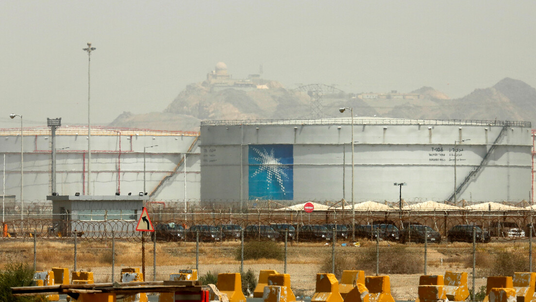 Saudijci daju popust na cenu nafte za Aziju, za Evropu poskupljenje