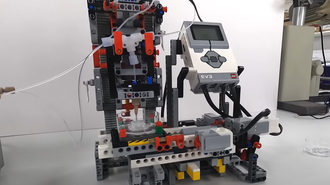 Штампач за људско ткиво направљен од "Лего" коцкица