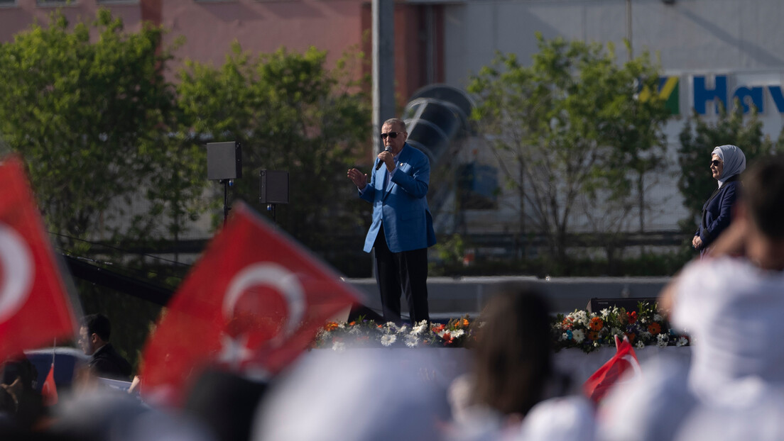 Ердоган на митингу у Истанбулу пред 1,7 милиона људи: Закопаћемо про-ЛБГТ у гласачку кутију