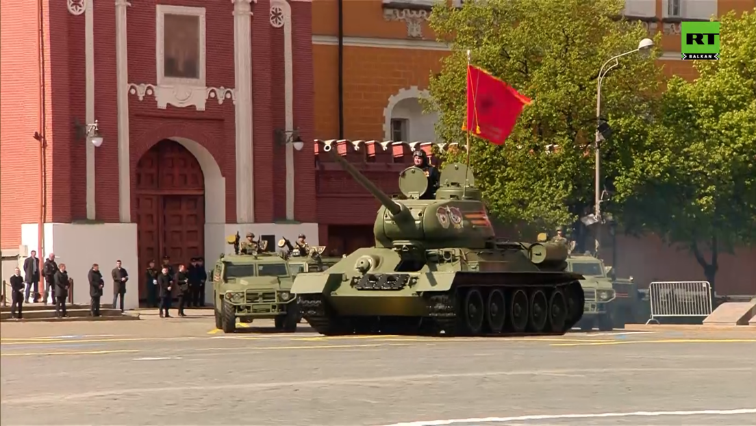 Шта је Русија показала од наоружања током војне параде: Од тенка слободе до моћног ракетног система