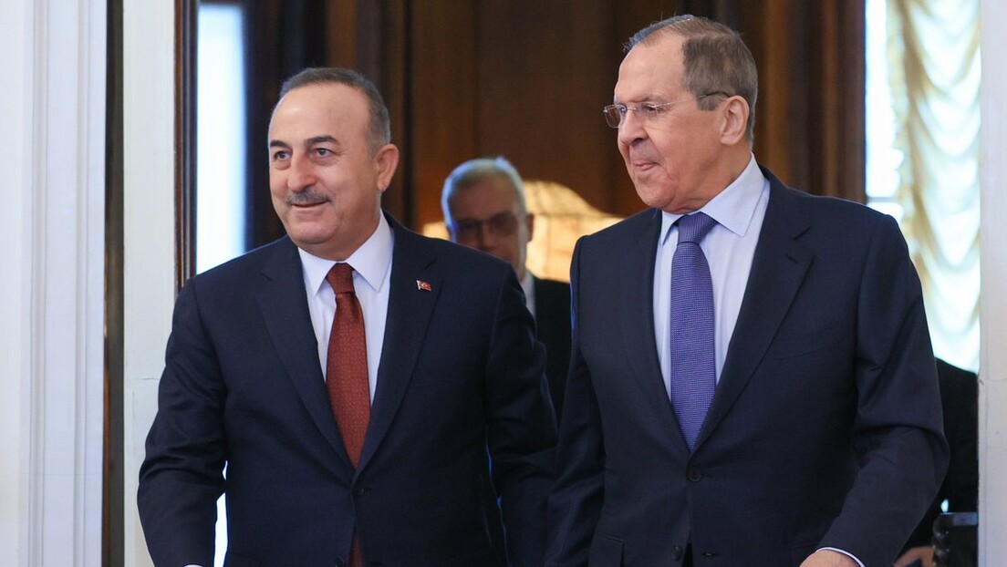 Чавушоглу долази у Москву: Једна од тема нормализација односа Турске и Сирије