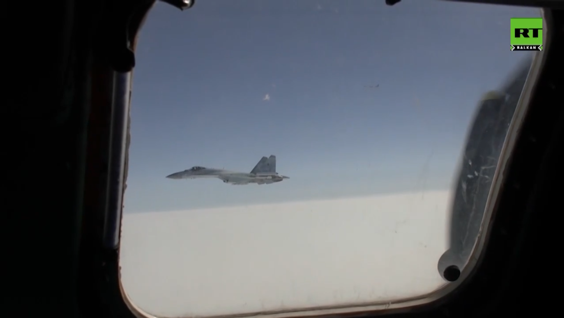 Raketni nosači Tu-95ms 13 sati nadletali iznad Čukotskog mora