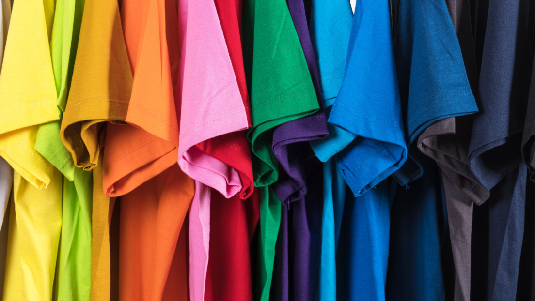 Kako da ne "prokuvamo" na suncu: Ove boje je preporučljivo nositi tokom leta