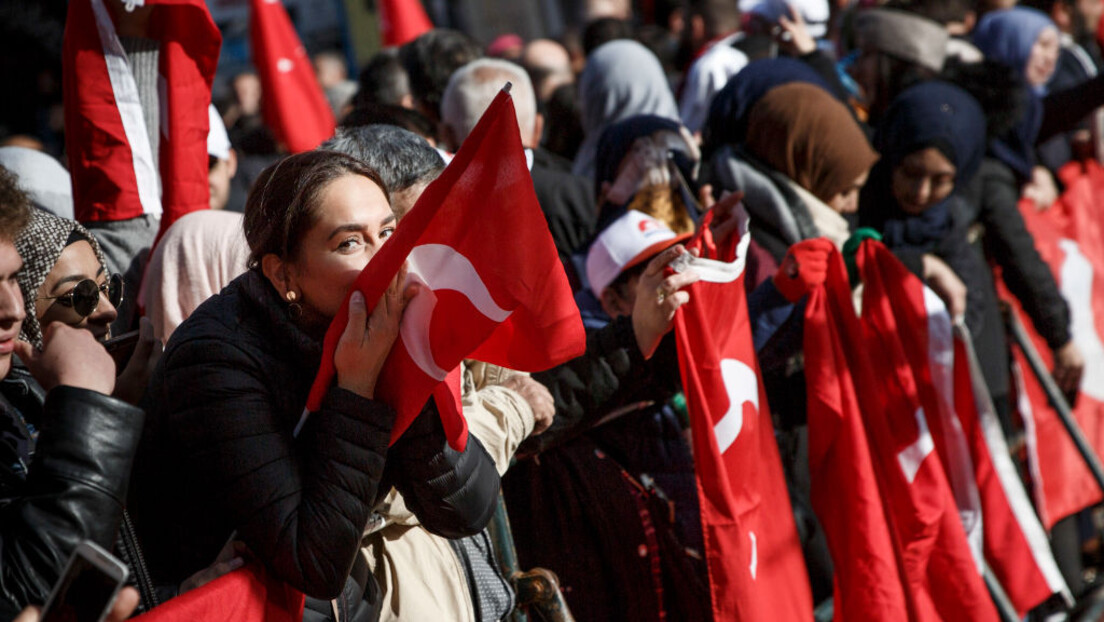 Izbori u Turskoj: Da li će Erdogan uspeti da zadrži vlast i približi zemlju Rusiji
