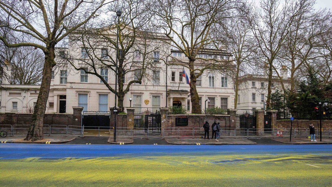 Амбасада Русије у Лондону: Код Енглеза циљ оправдава средства, без обзира на жртве