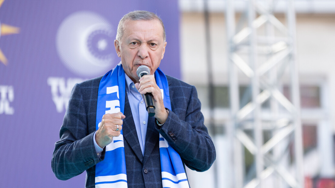 "Шпигл": Све говори у корист Ердогана