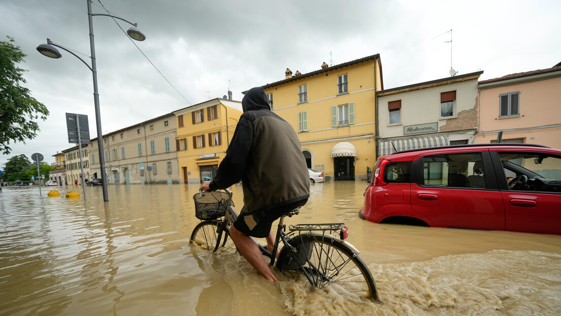 Европа у борби са невременом: Рекордни нивои река, прорадила клизишта, расте број погинулих