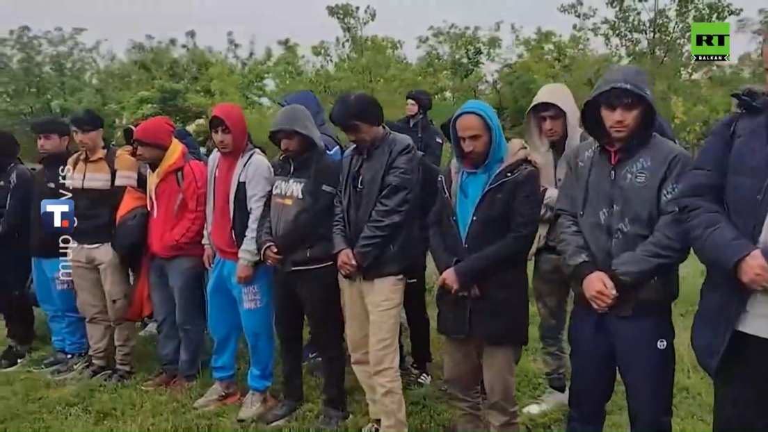 Policija otkrila 30 ilegalnih migranata kod Kanjiže (VIDEO)