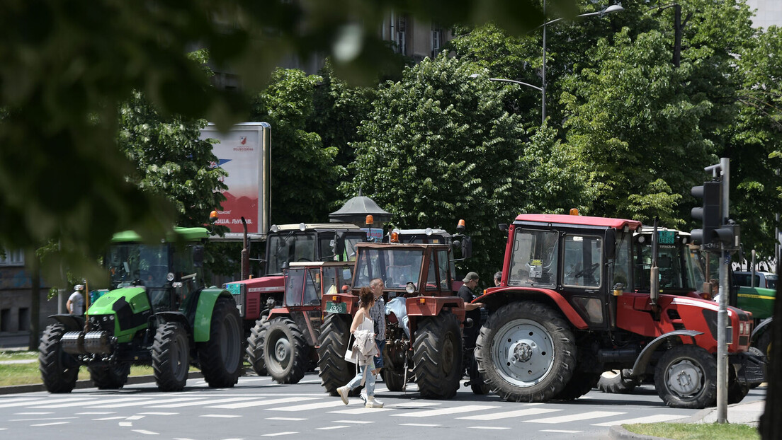 Пољопривредници одблокирали саобраћај у Панчеву